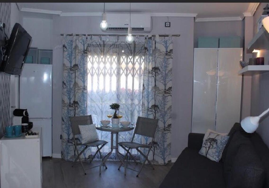 Retiro Beach Apartment Denia Bagian luar foto
