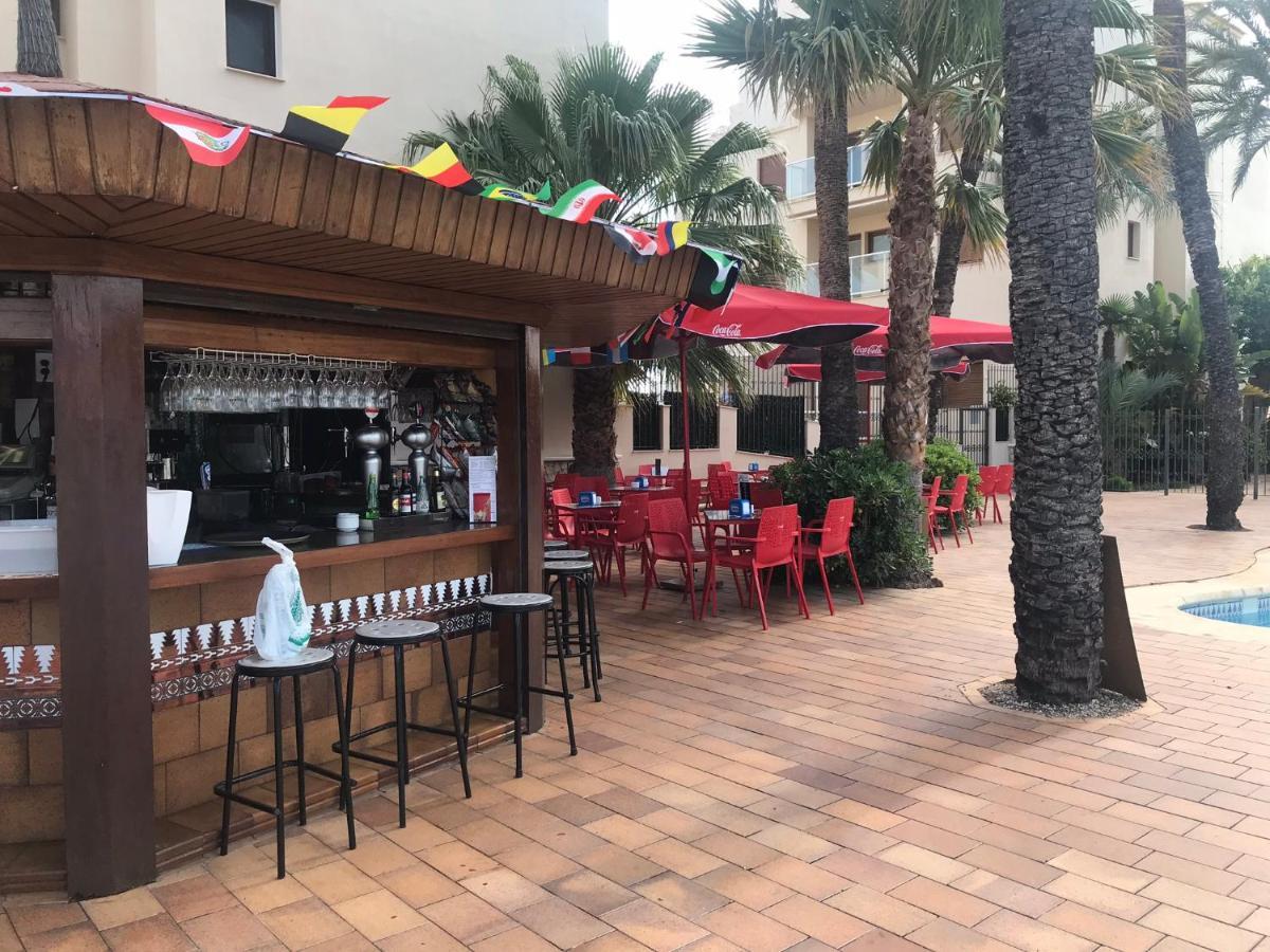 Retiro Beach Apartment Denia Bagian luar foto